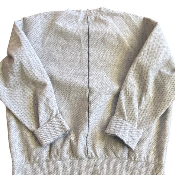 Nike Gray Textured Sweatshirt - Picture 2 of 7